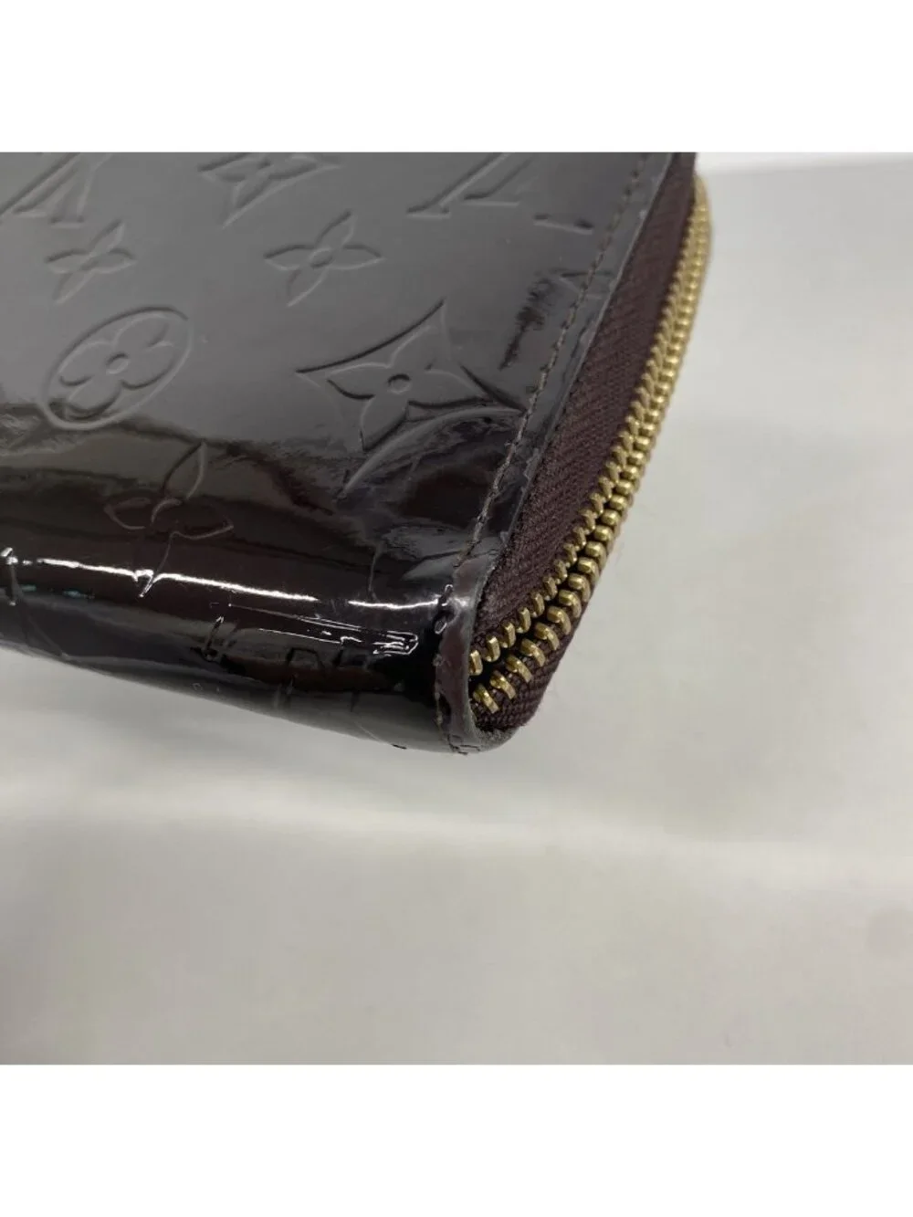 Louis Vuitton Wallet Vernis Zippy Amaranto
